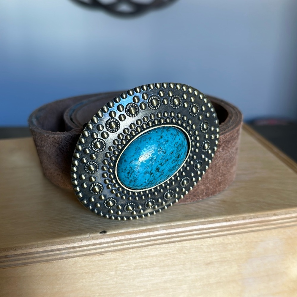 Genuine Leather distressed Southwestern Belt Faux turquoise metal buckle size M